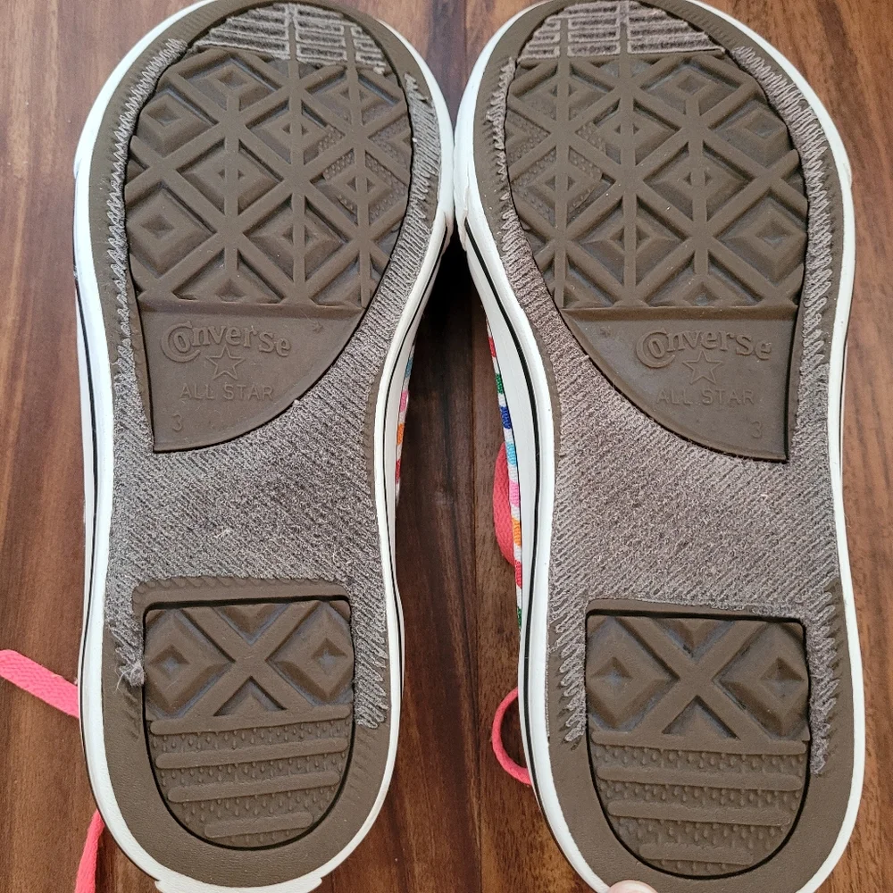 Converse Unisex Low Cut All Star Chevron Chuck Taylors